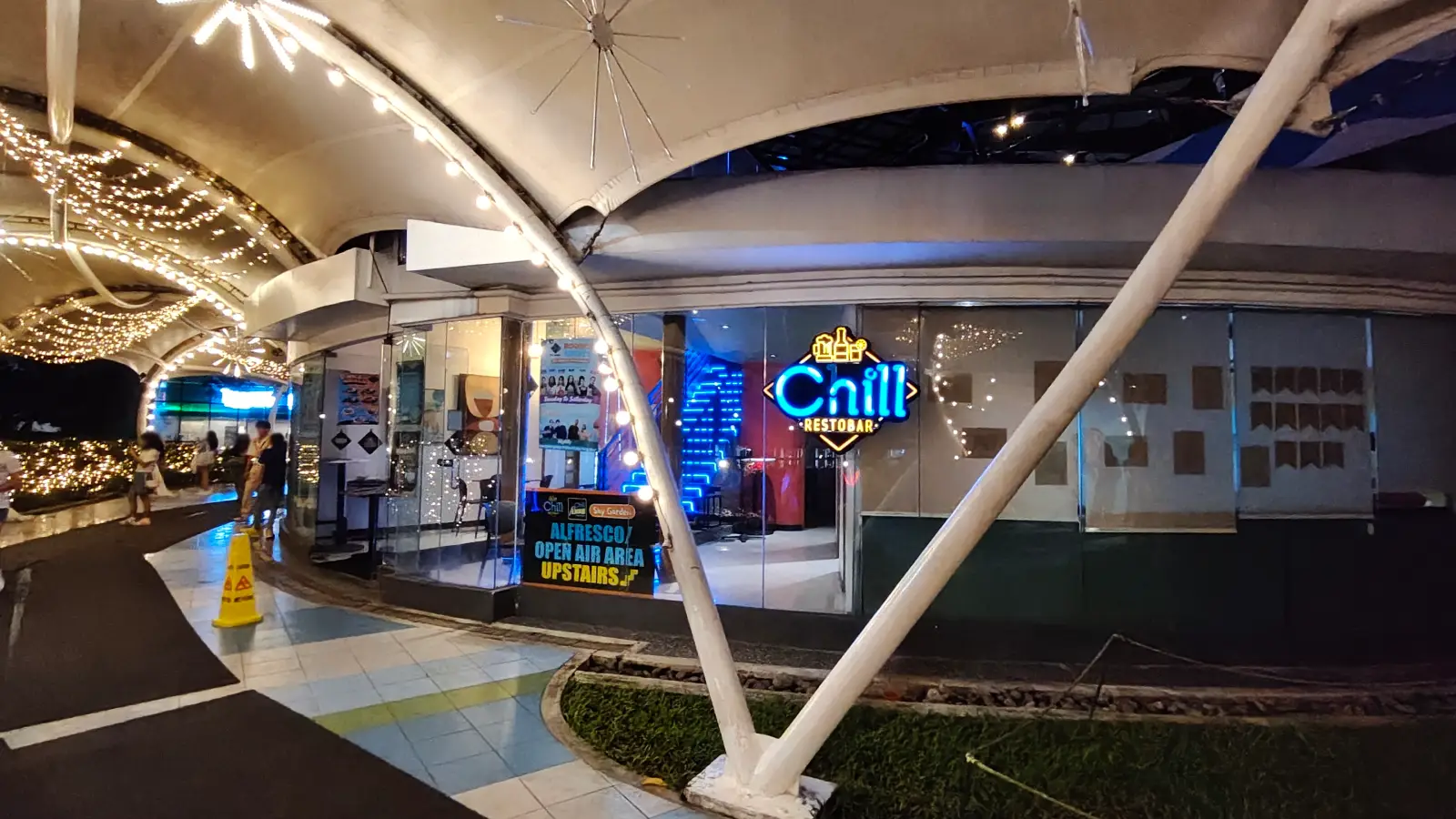 CHILL BAR in SM City North EDSA